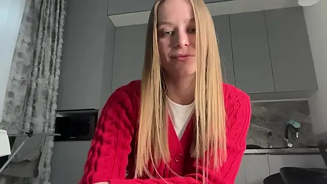 DanikaMory Adlı Modelin Canlı Sohbet Odası