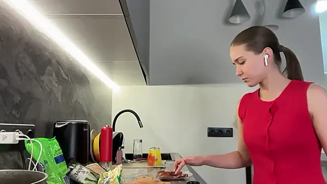 DanikaMory 실시간 채팅방