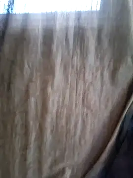 Tamilnithu Adlı Modelin Canlı Sohbet Odası