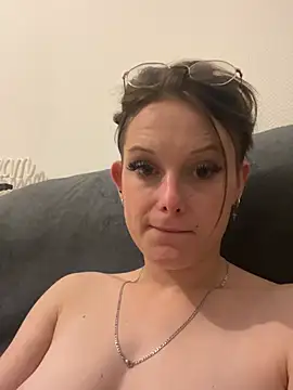Quenn667 – live chatrum