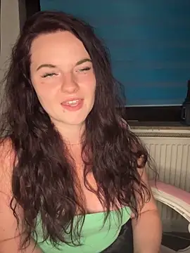 SecretSarah Live Chatrum
