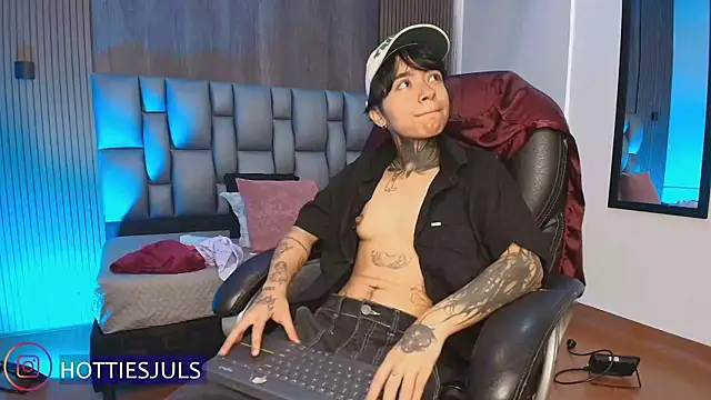 hottiesjuls Live Chatraum