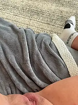 غرفة دردشة elizabethenglishrosey المباشرة
