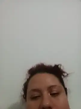 Catalina_sout's Live Chat Room
