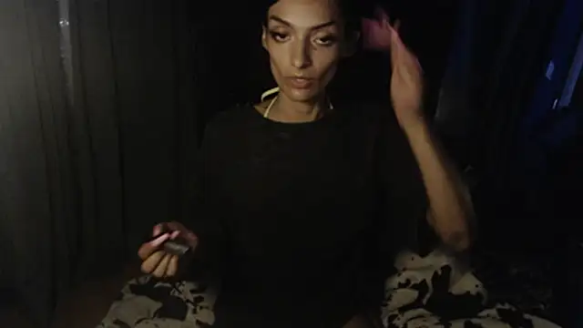Živá chatovací místnost LayneeUnlocked