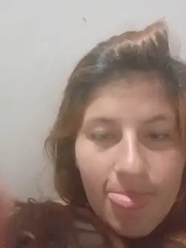 Živá chatovací místnost samy_17