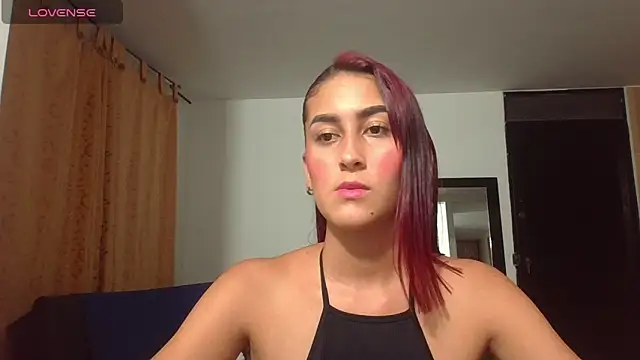 Dulce_eclipsee's Live Chat Room