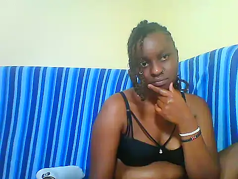 Nastay_ebony Adlı Modelin Canlı Sohbet Odası
