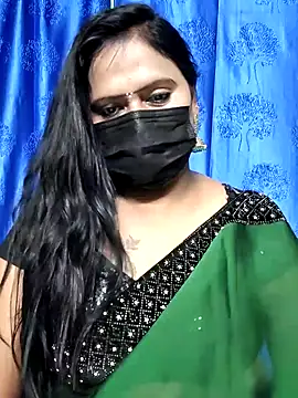 Meera_mia's Live Chat Room