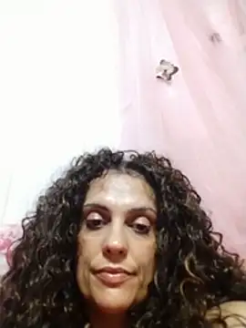 Chatroom en direct de angelaxxx83