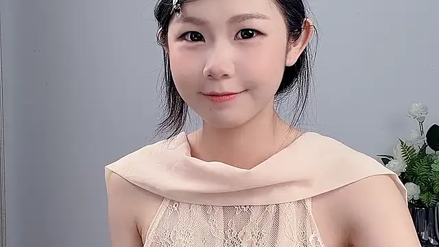 Rose_love69's Live Chat Room
