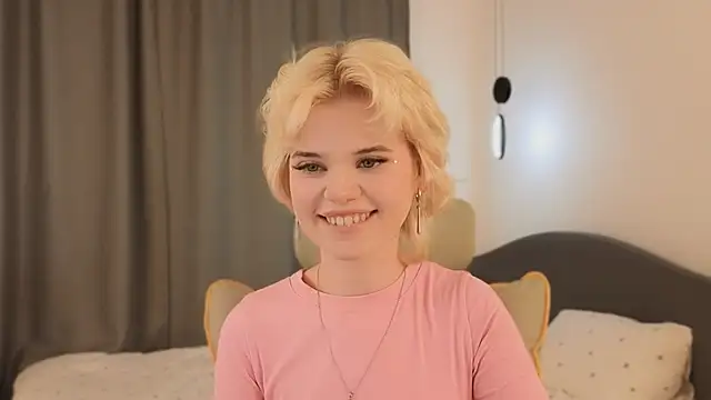 mood_berry_'s Live Chat Room