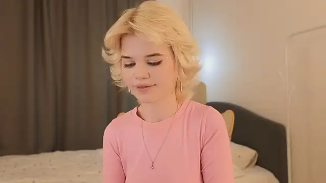 mood_berry_ Adlı Modelin Canlı Sohbet Odası