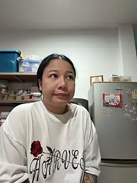 Živá chatovací místnost LINDA_HD