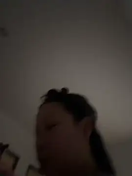 LINDA_HD – Naživo chatovacia miestnosť