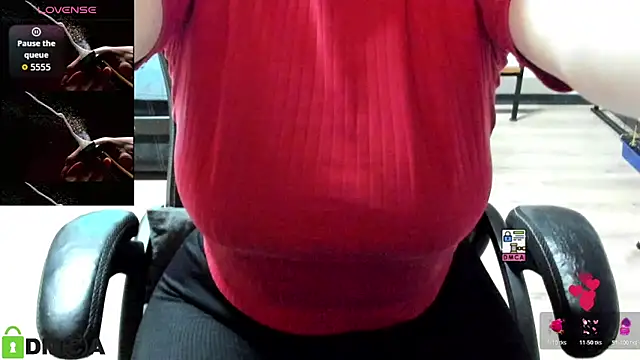 Živá chatovací místnost JuliNy_x