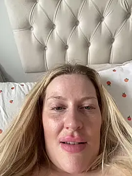 Show webcam porno en direct de bigassbrit