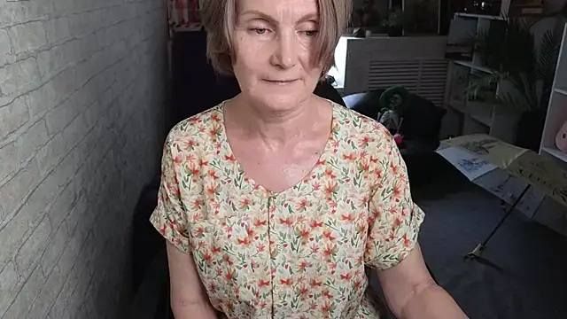 Mabel_Magic's Live Chat Room