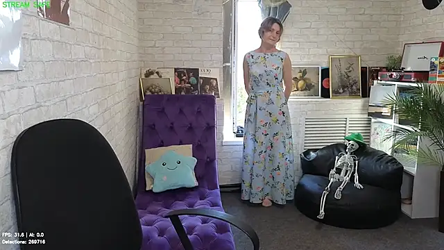 Mabel_Magic Adlı Modelin Canlı Sohbet Odası