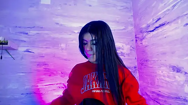 Shayla_Gray Adlı Modelin Canlı Sohbet Odası