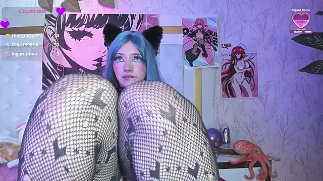 Chat soba uživo modela Effy_Kessler