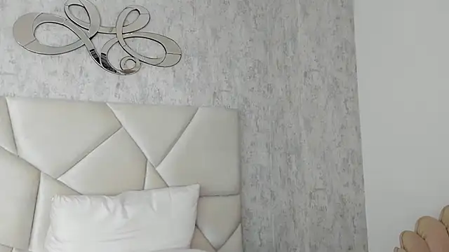 Chat soba uživo modela salo_angel_