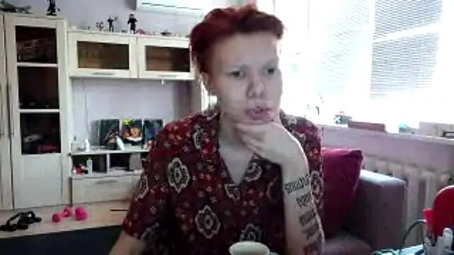 Pokój czatu na żywo – Tannet_Lovelyyy