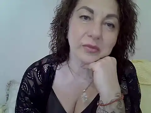 Margot8888: δωμάτιο απευθείας συνομιλίας