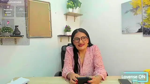 sthefy01's Live Chat Room