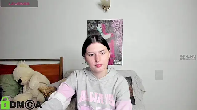 Sala de chat ao vivo de Kira_Devi