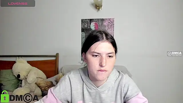 Pokój czatu na żywo – Kira_Devi