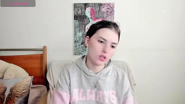 Kira_Devi Live chatroom