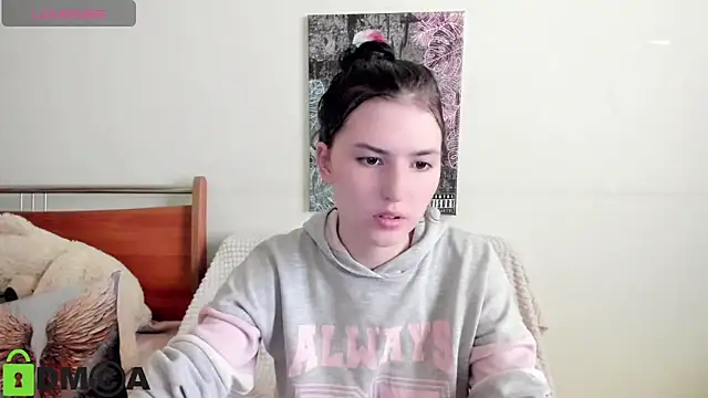 Kira_Devi 现场聊天室