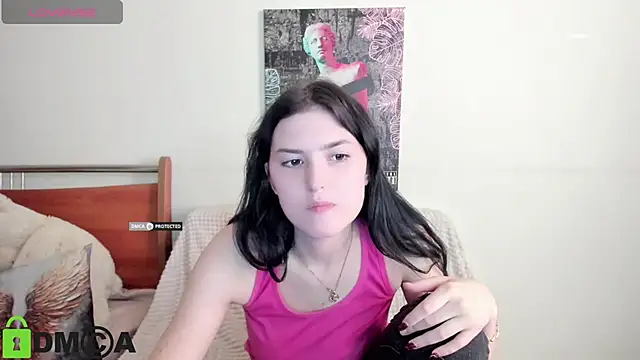 Kira_Devi Live Chatraum