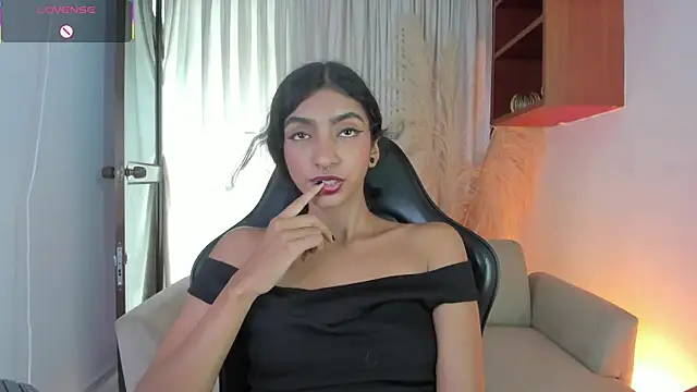 HottieVeroo_'s Live Chat Room