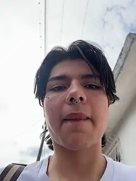 Seks show uživo modela Liamdelrey na kameri