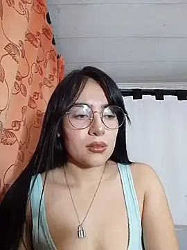 Sofiaa_Duque's Live Chat Room