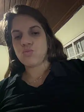 danadinhavip Live Chatraum