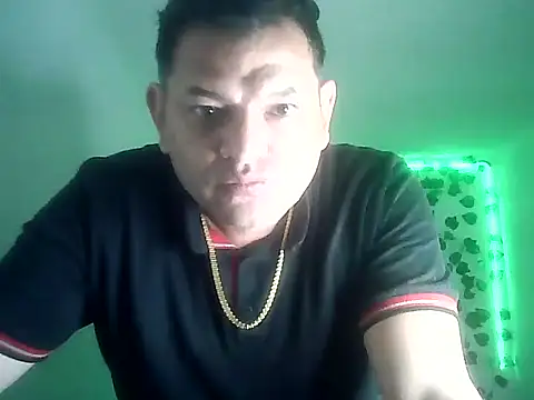 Alessandro-luxe's Webcam Show