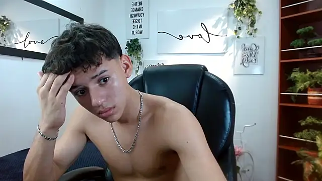 Ryan_grayx Live Sex Cam Show