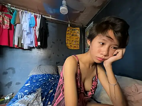 dirty_maryyy Adlı Modelin Canlı Sohbet Odası