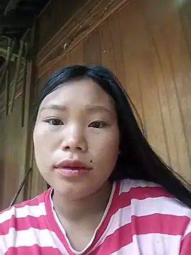 Nhinhi_su – live chatrum