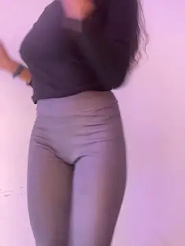 Ariana_roxe_ live-chat rom
