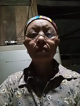 חדר צ'אט בשידור חי של aba_sexy