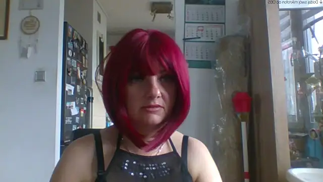 Živá chatovací místnost MeganFlirt