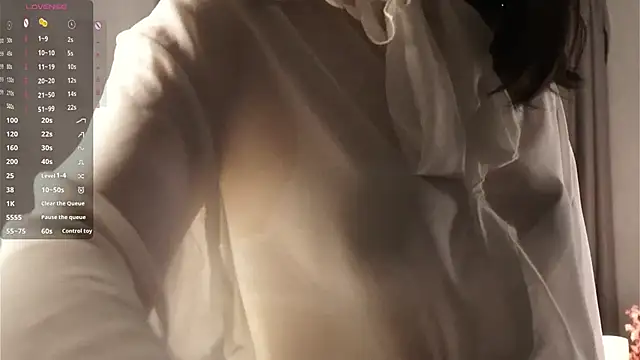 Živá chatovací místnost TerrieDeniro