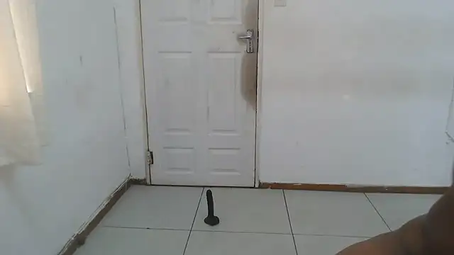 Camila2x чат на живо