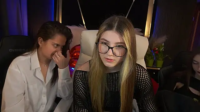 Pokazy przed seks kamerką na żywo – Talia_Blakwood