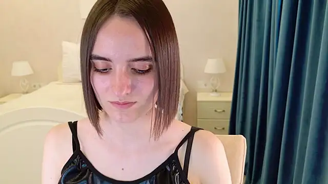 Daisy_Heart's Live Chat Room