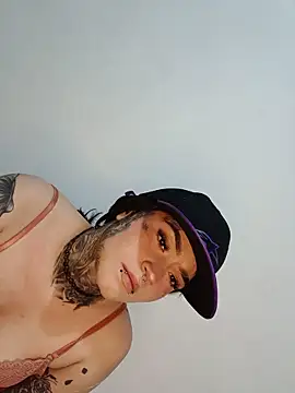 חדר צ'אט בשידור חי של Ffany_Hot_pm